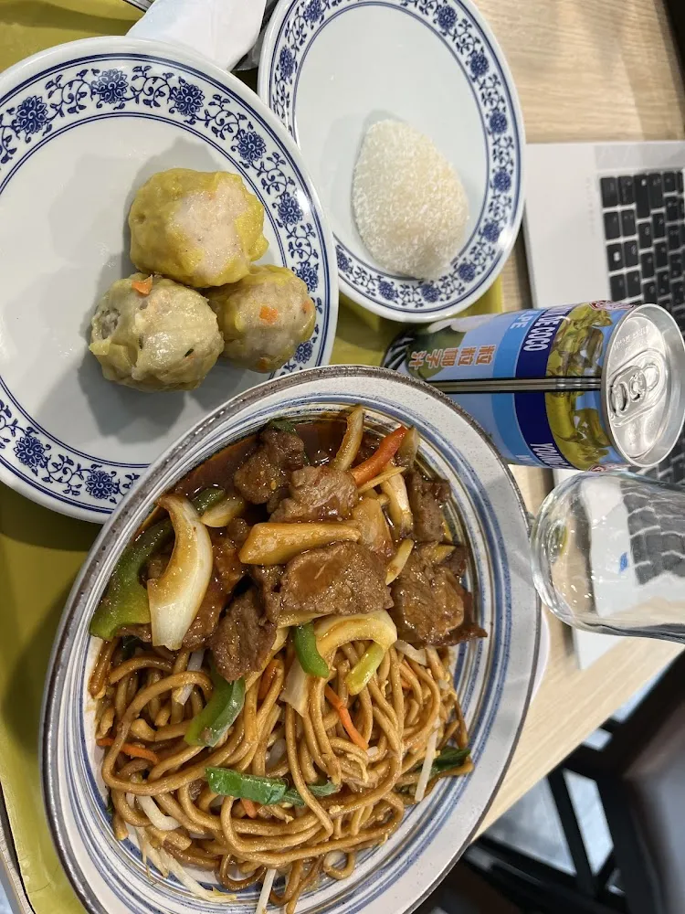 Nouilles Sautées Aux Légumes